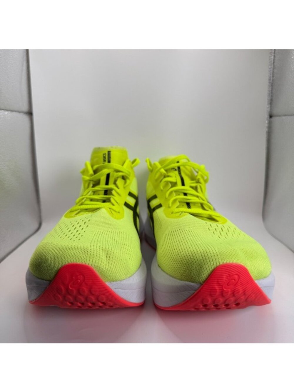 ASICS Magic Speed 4 Shoes Mens Size 13 Vibrant Yellow Running Trainer Gym - Picture 2 of 12